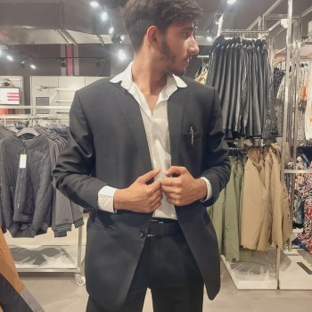 Ayush Tiwari